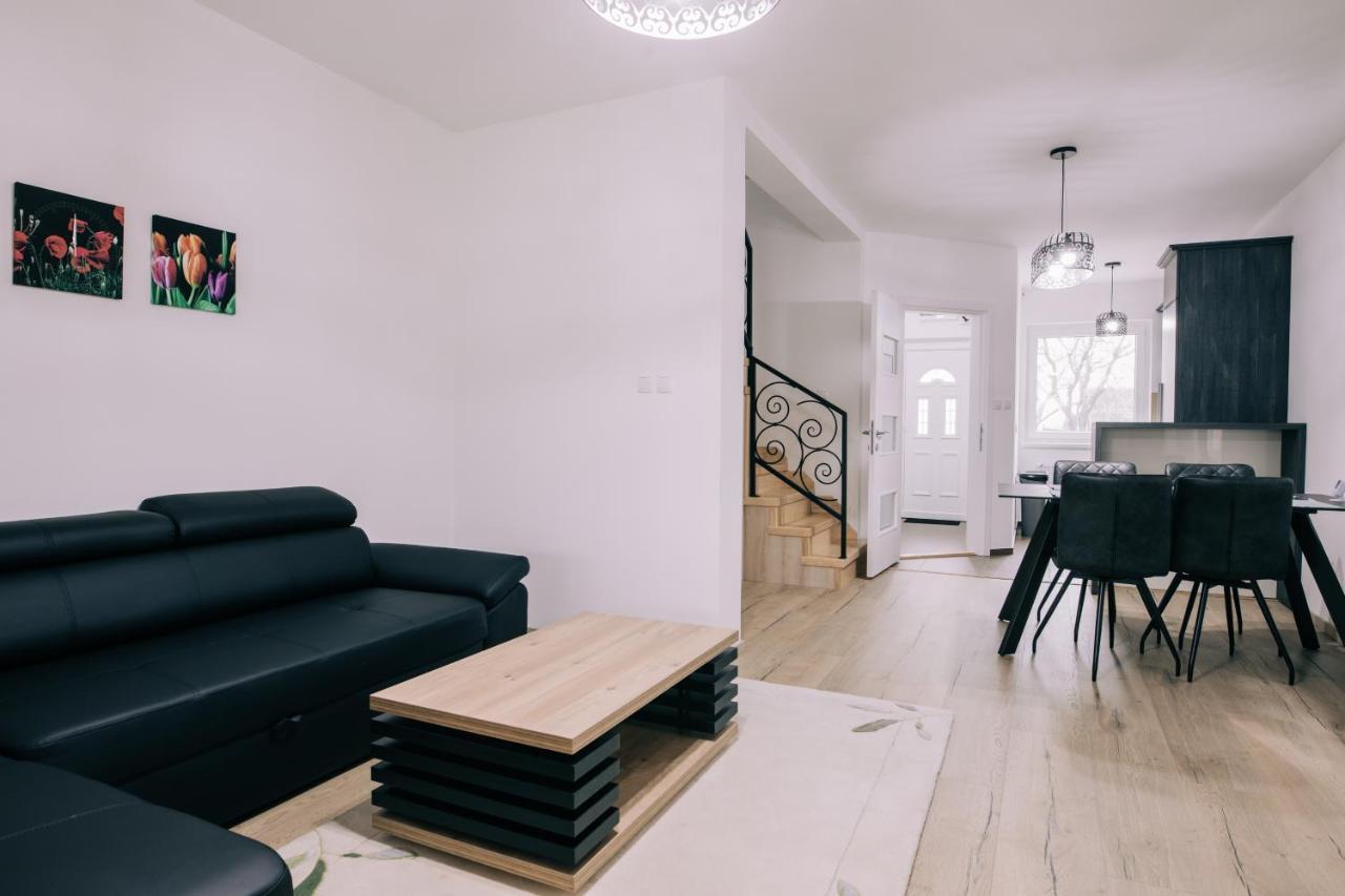 Tulip Guest House Ii. Palić Buitenkant foto